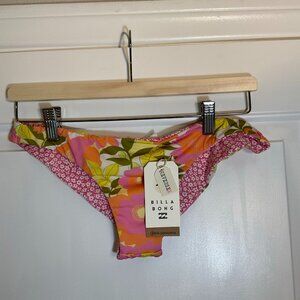 Billabong Womens Bikini Bottoms NWT Size Medium 10 Multi Color Floral Reversable